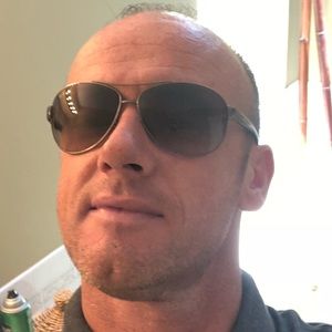 Meet your Posher, Barry